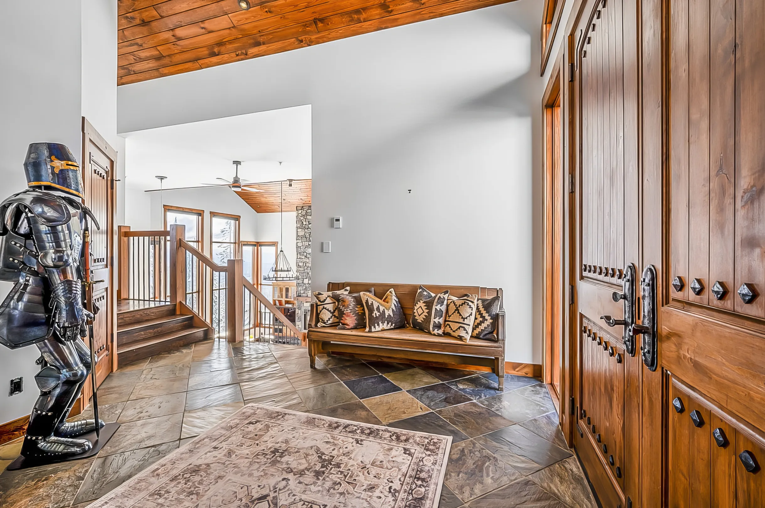 The Inuksuk Lodge - 4800 sq/ft of Big White Excellence #4