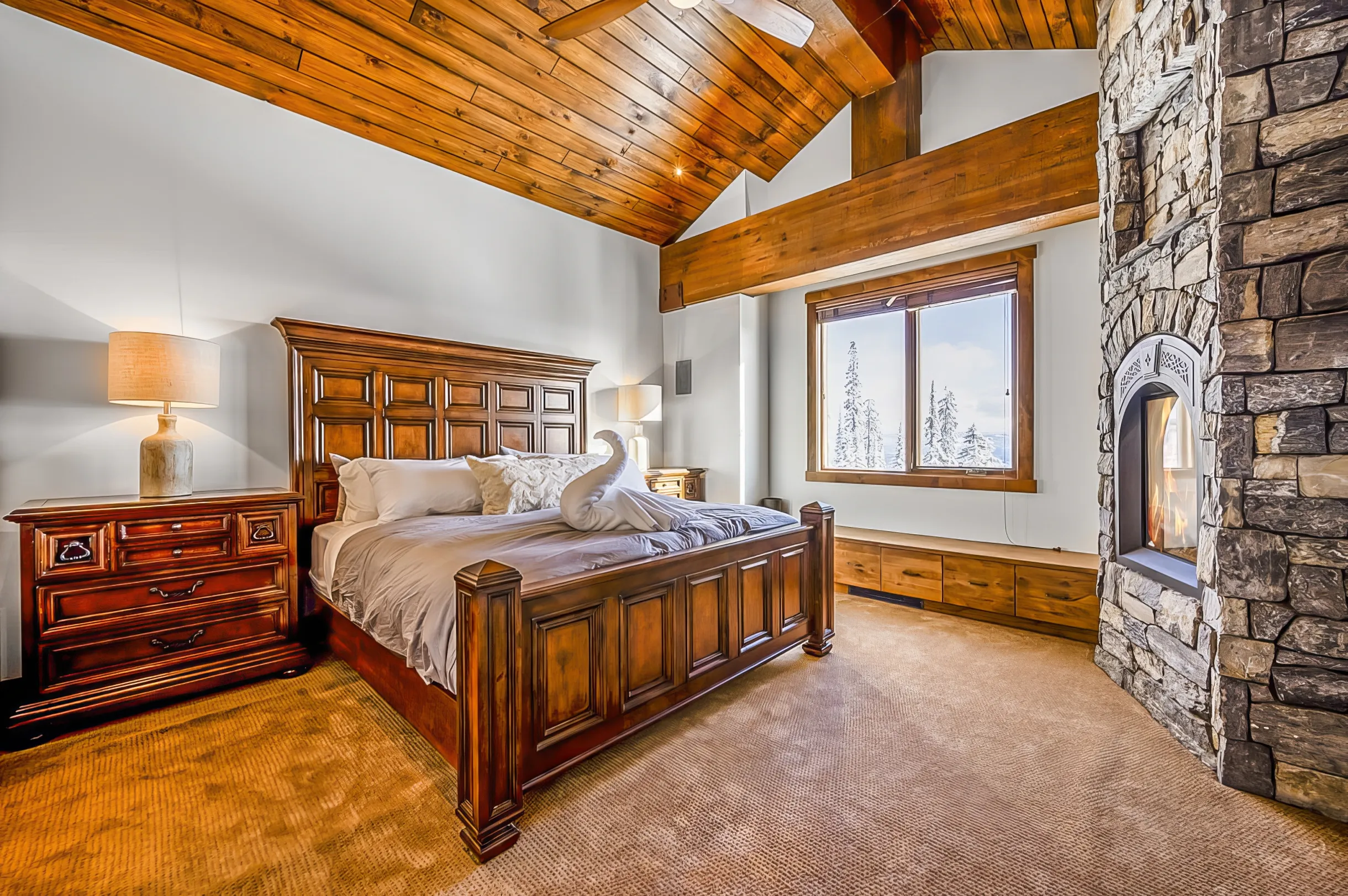 The Inuksuk Lodge - 4800 sq/ft of Big White Excellence #13