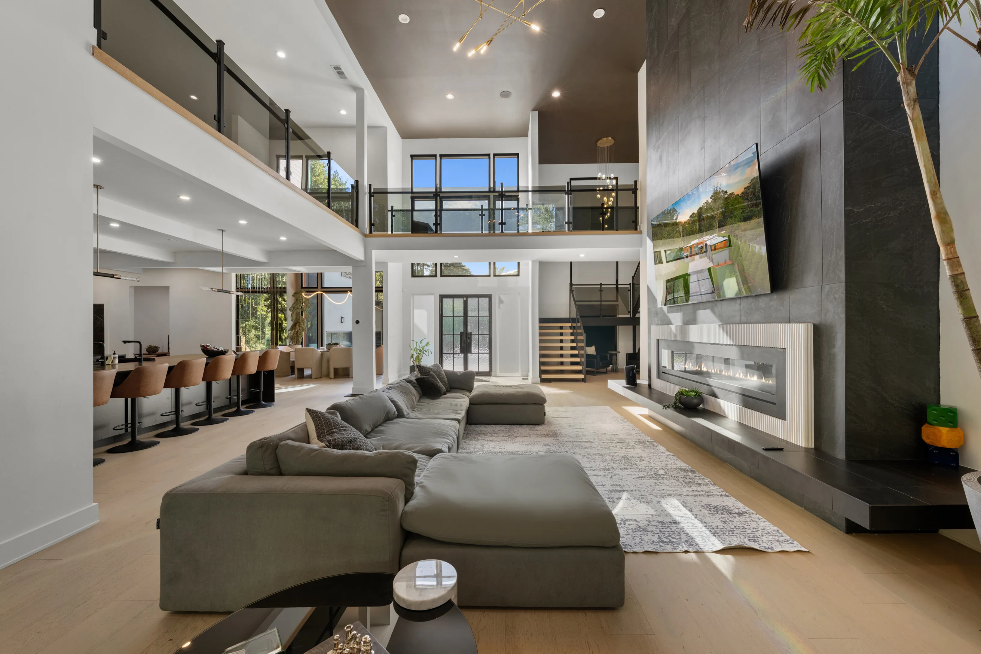 Wander Atlanta Modern tour video