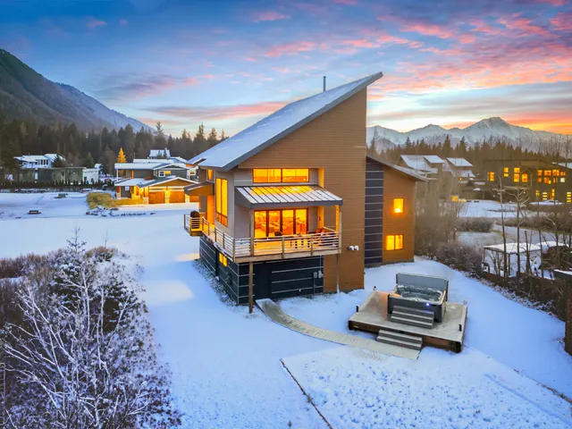 Wander Alaska Slopes #4