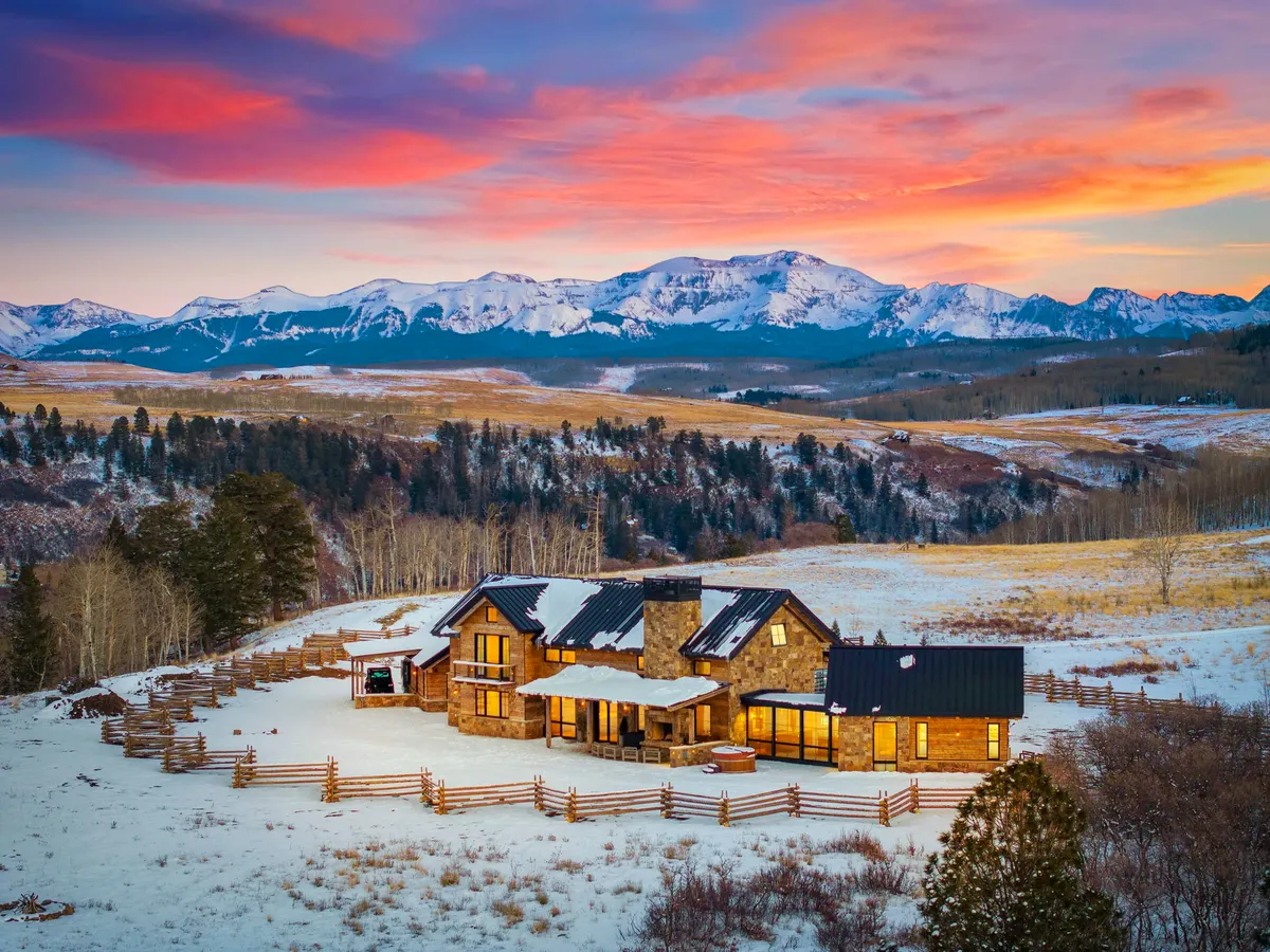 Wander Telluride Ranch