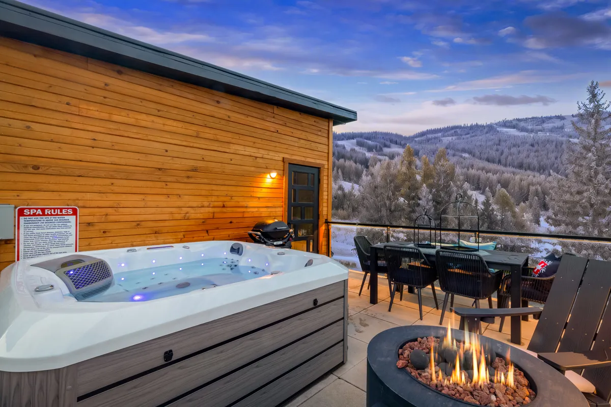 Wander Whitefish Slopes