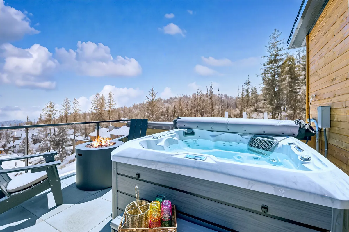 Wander Whitefish Slopes