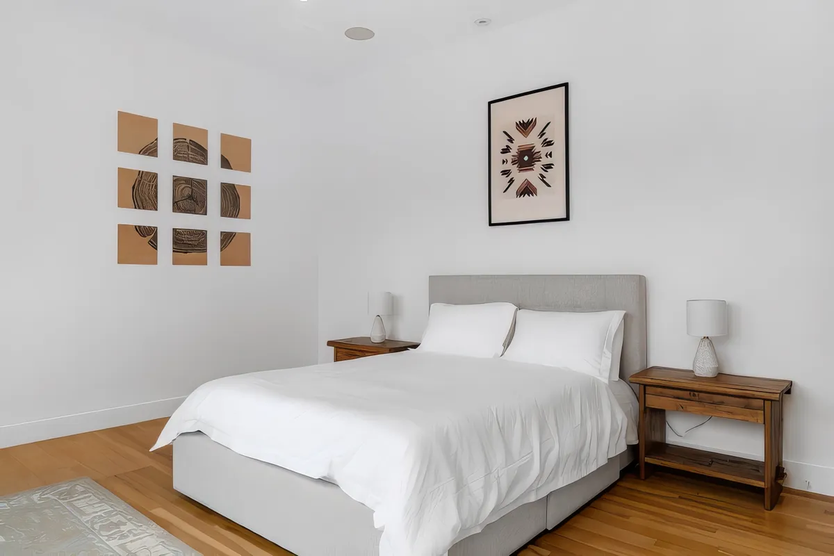 Bedroom 3 image