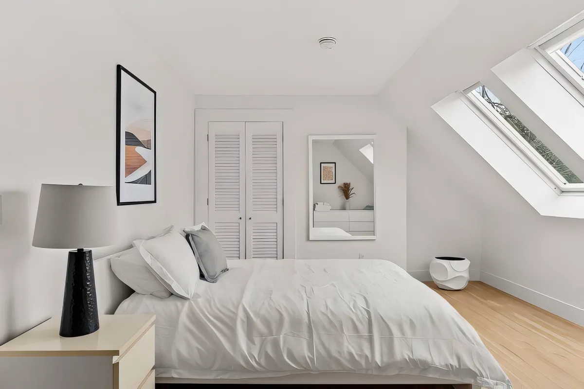 Bedroom 4 image