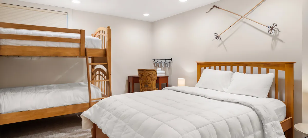 Bedroom 3 image