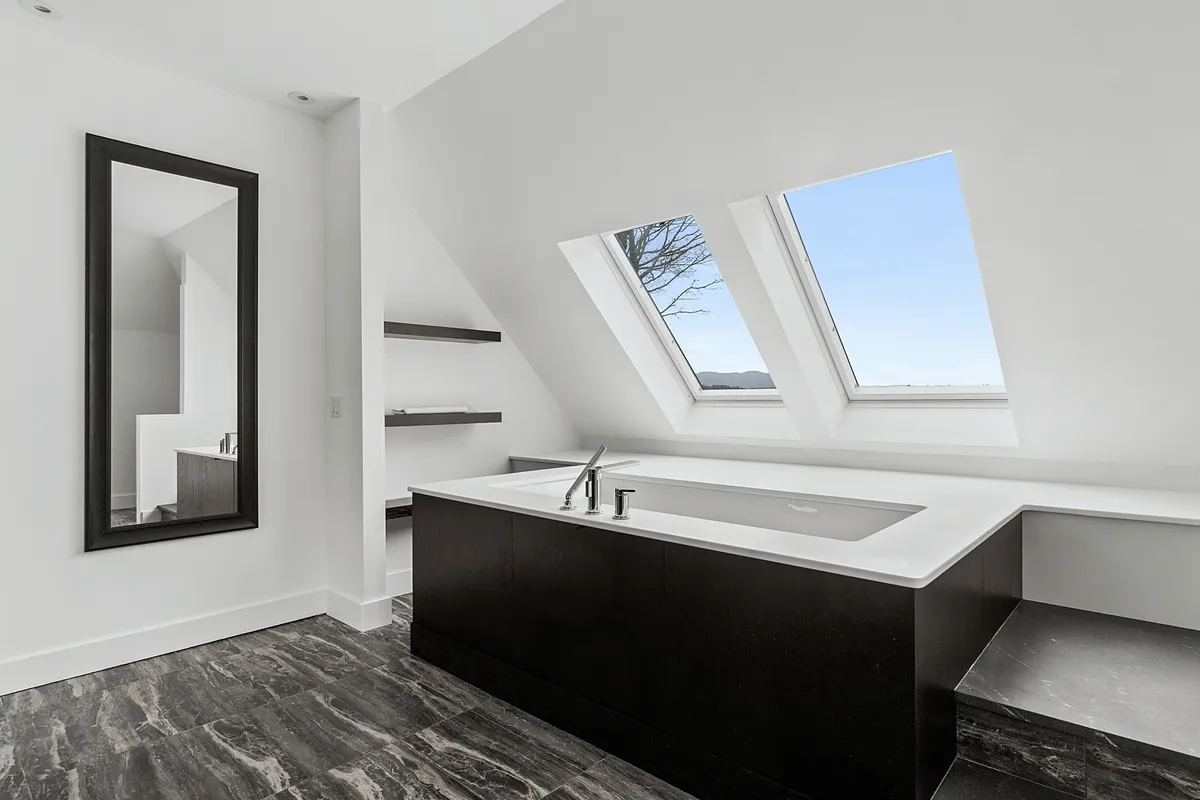 Wander New London Chalet #32