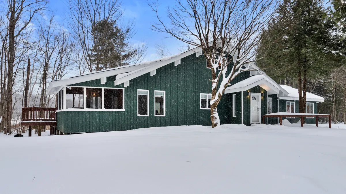 Wander Berkshires Lakeside