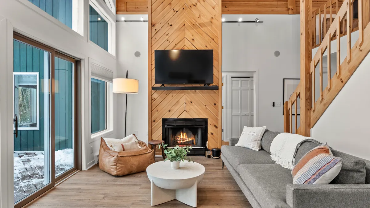 Wander Berkshires Lakeside