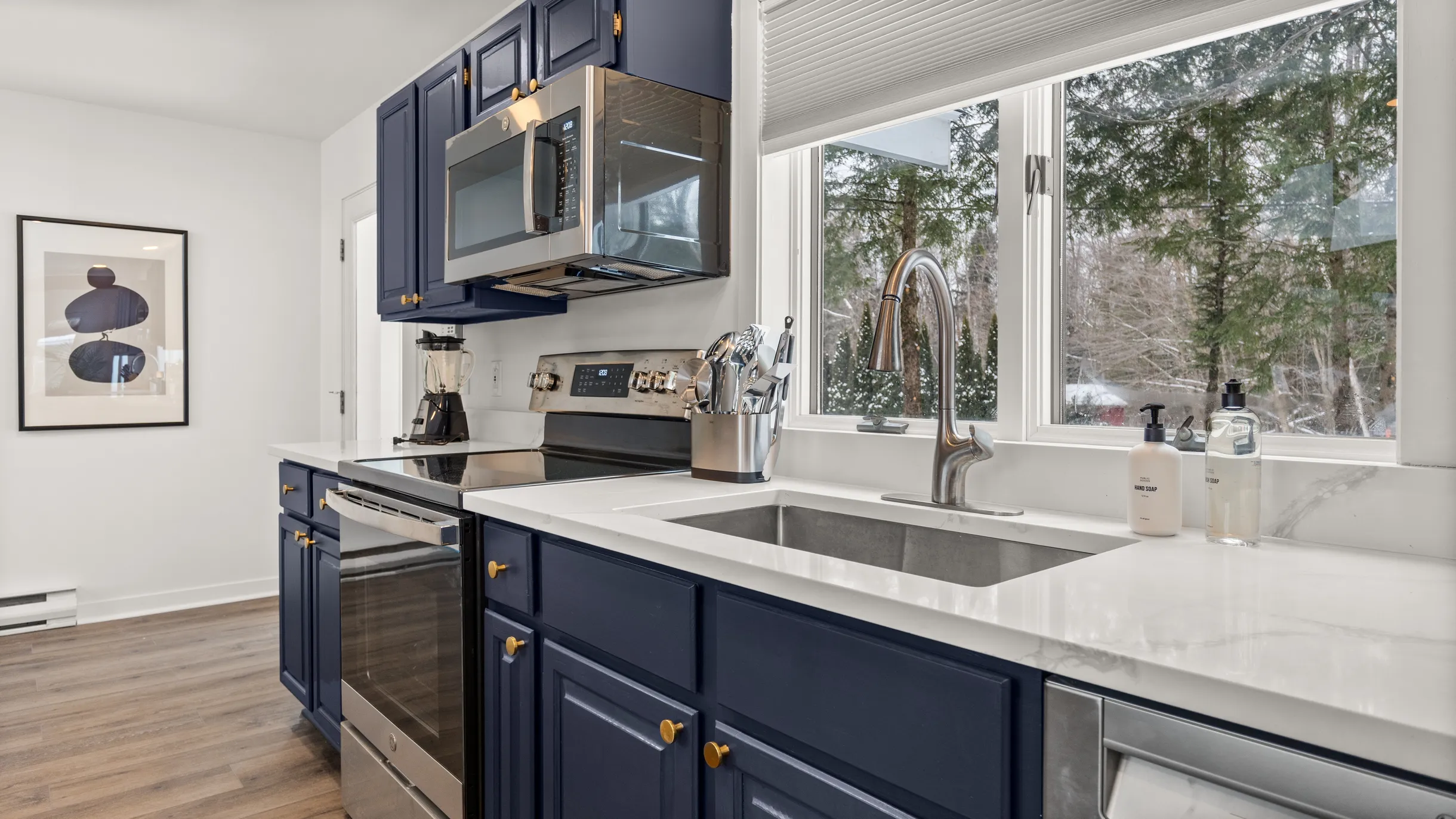 Wander Berkshires Lakeside #22