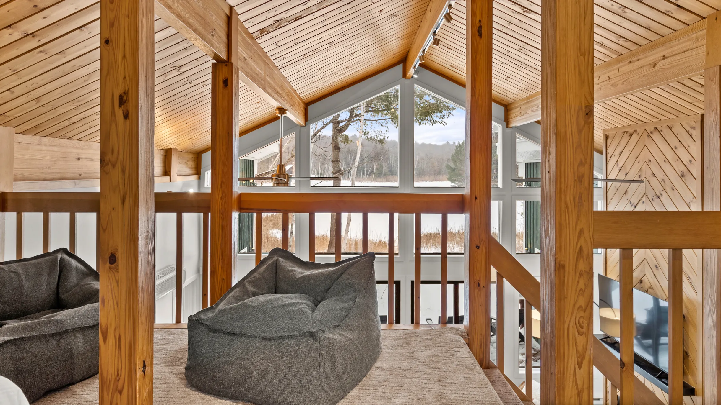 Wander Berkshires Lakeside #37