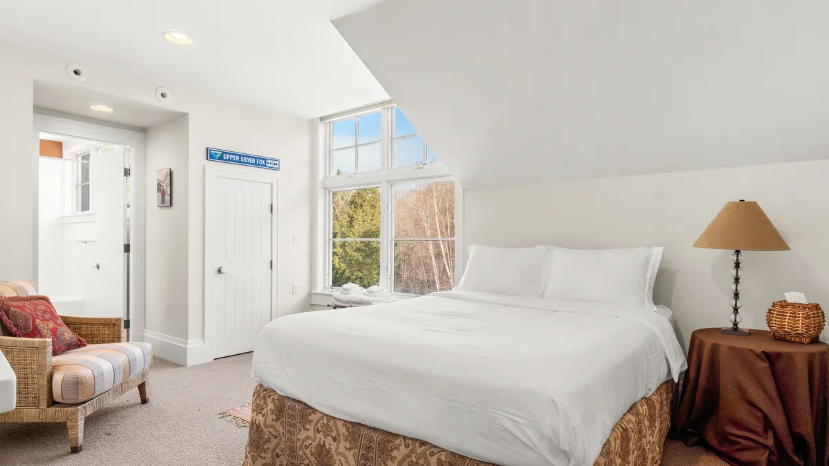 Bedroom 3 image