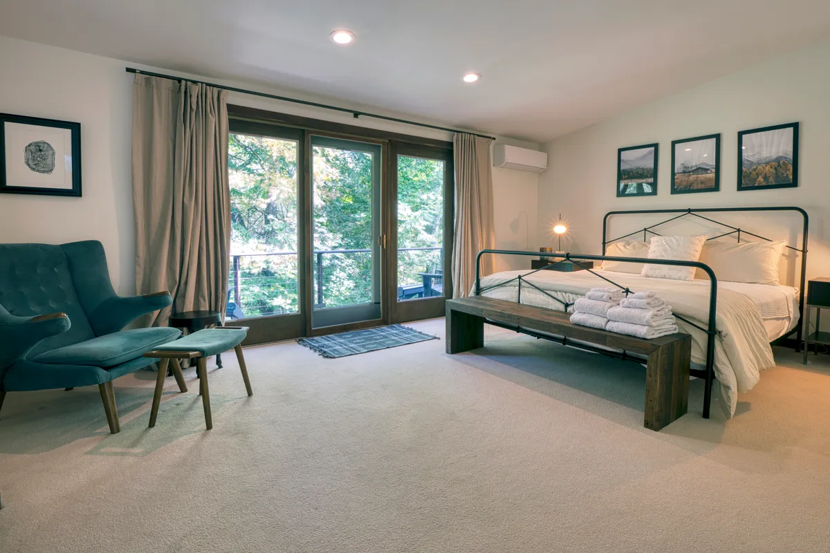 Bedroom 4 image