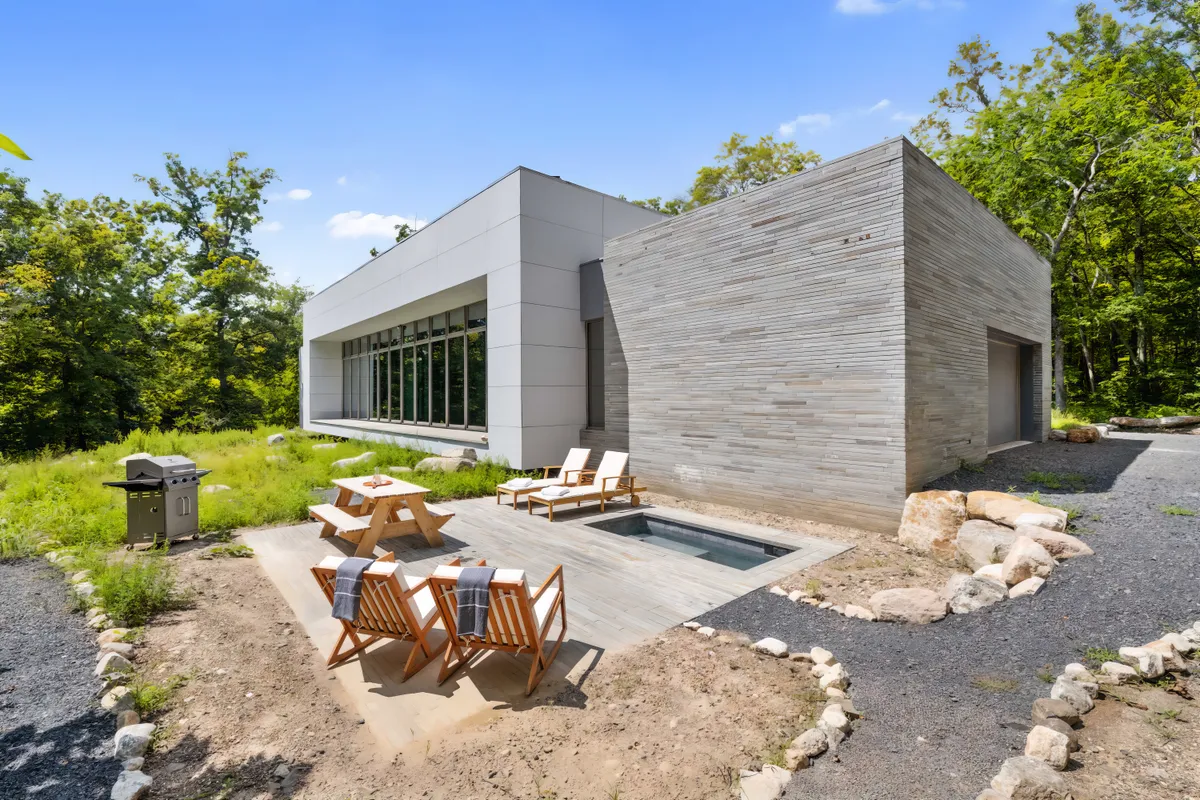 Wander Catskills Retreat