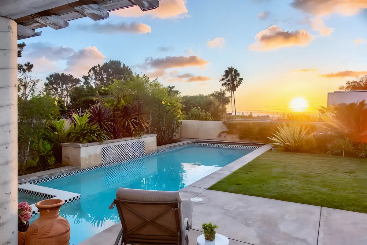 Wander Solana Retreat