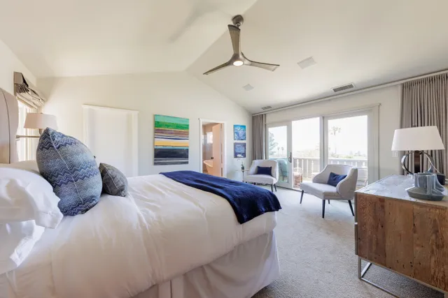 Bedroom 1 image 1