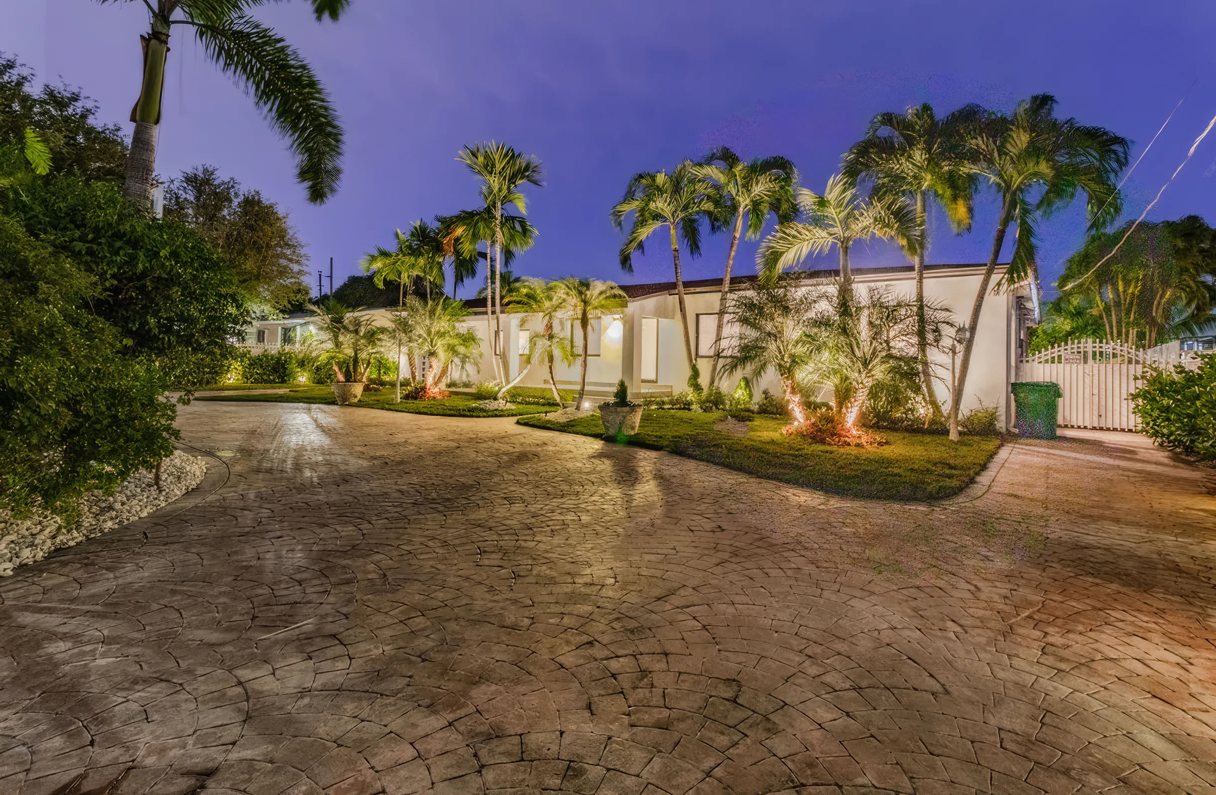Wander Biscayne Villa #31
