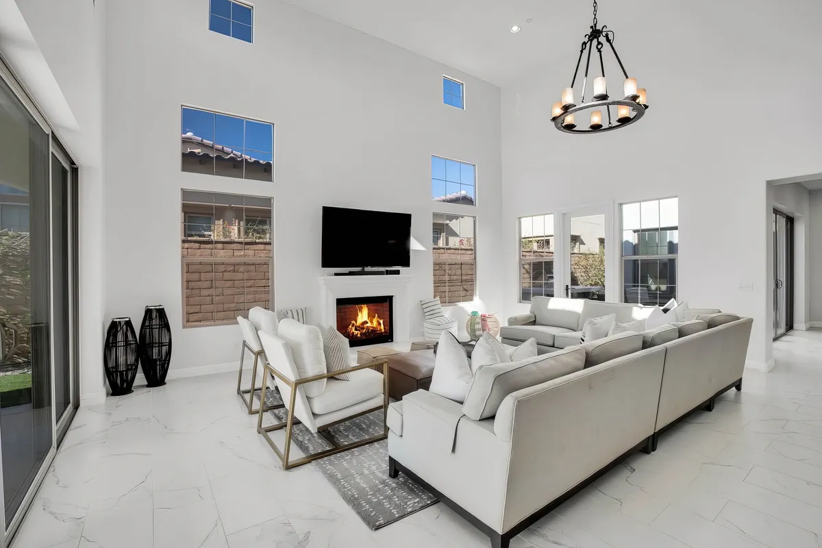 Wander La Quinta Estate