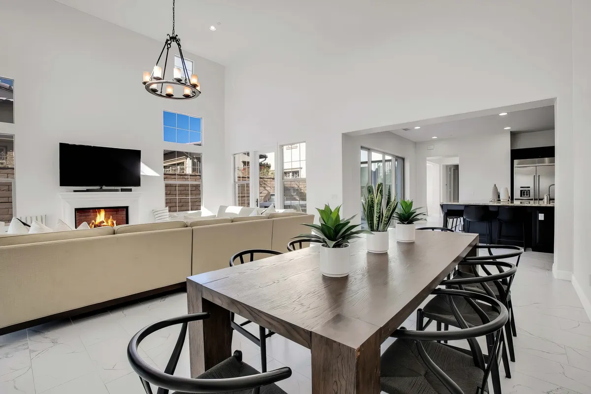 Wander La Quinta Estate