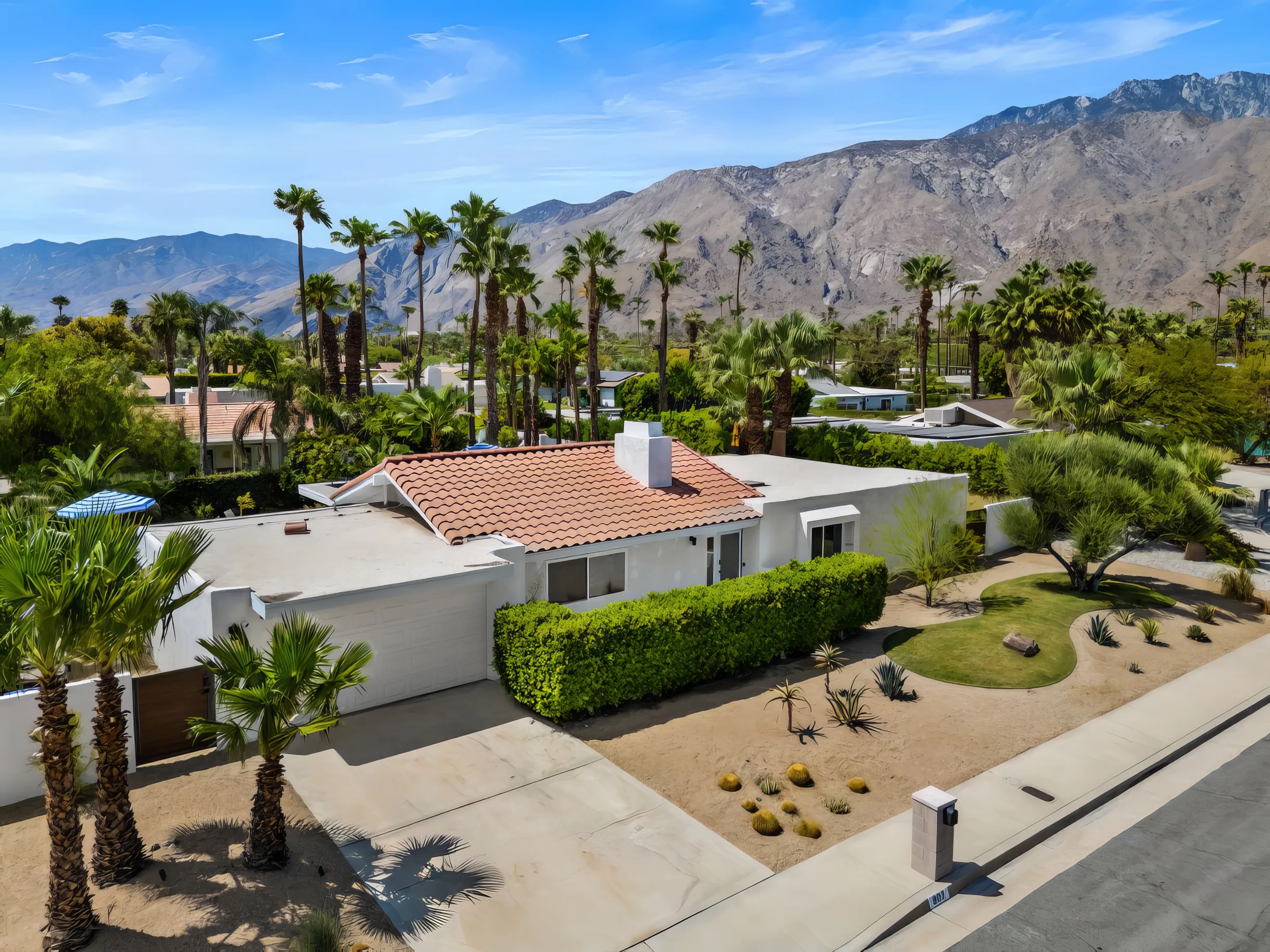 Wander Palm Springs Escape