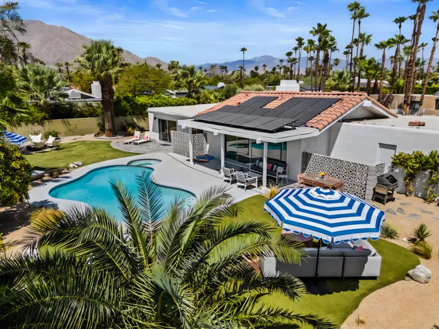 Wander Palm Springs Escape #5