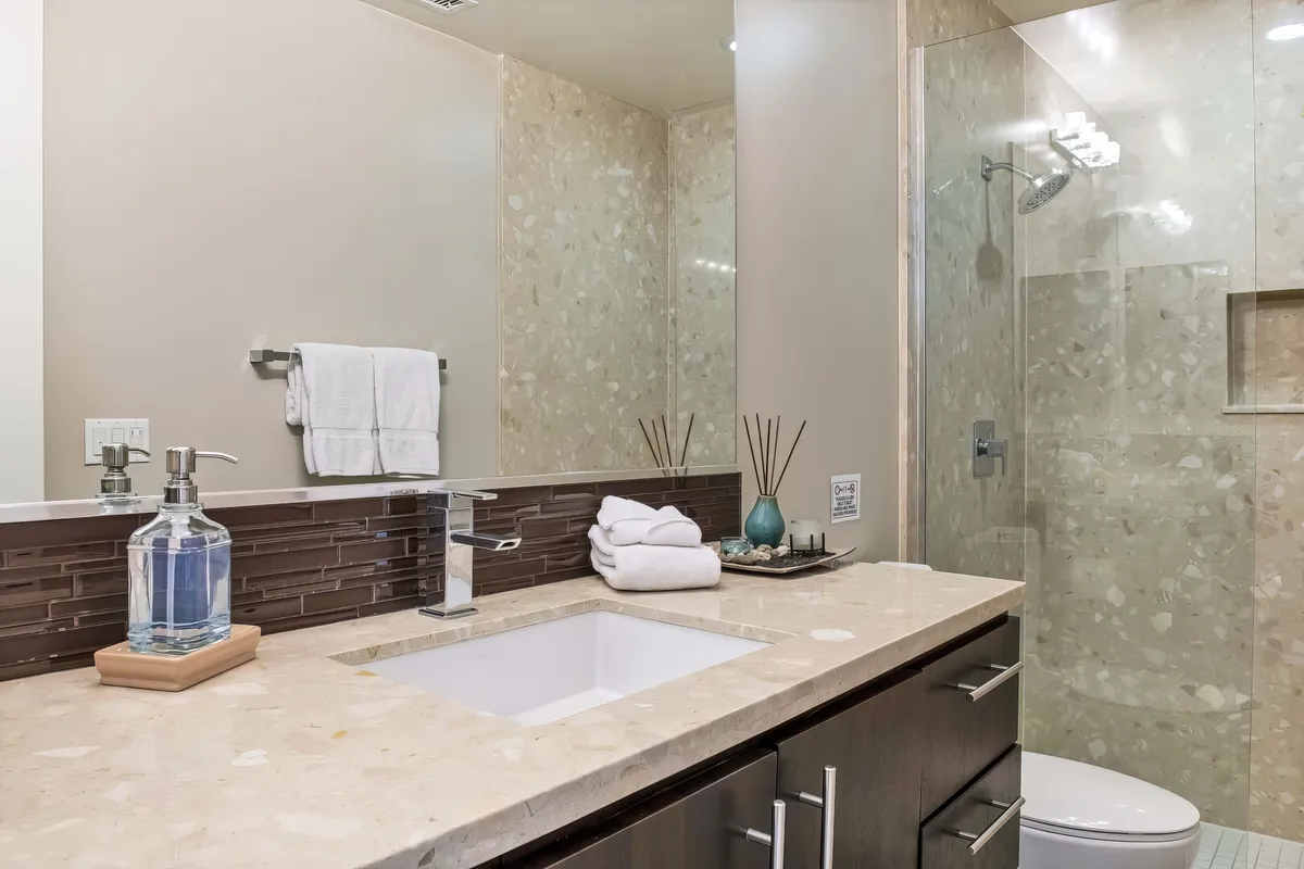 Wander Palm Springs Gem