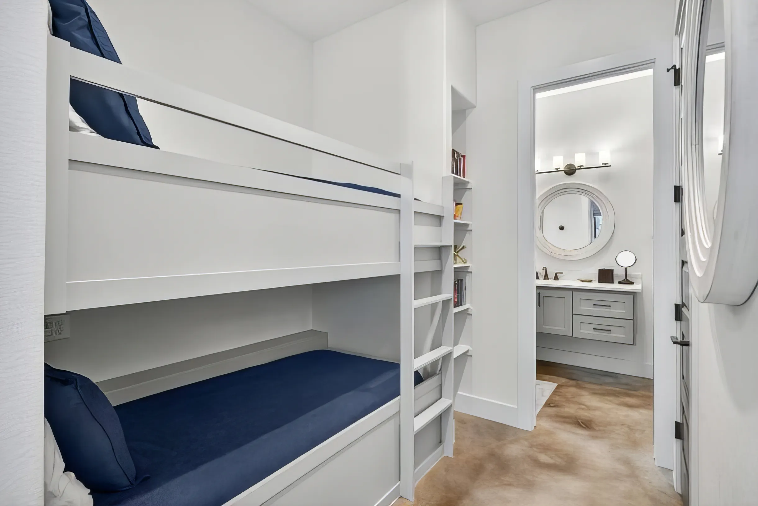 Wander Kingsland Lakeshore #45