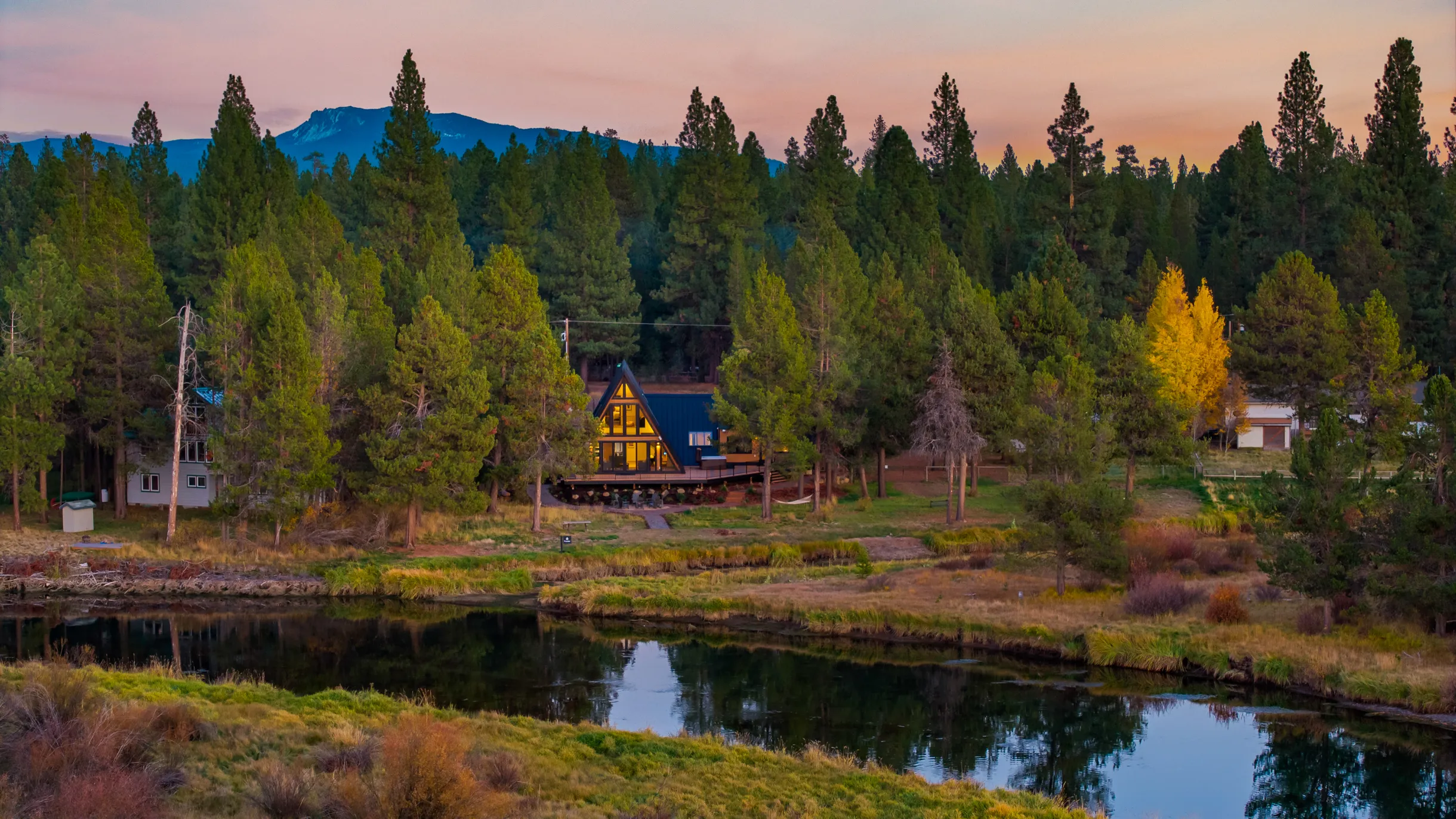 Wander Bend Retreat #103