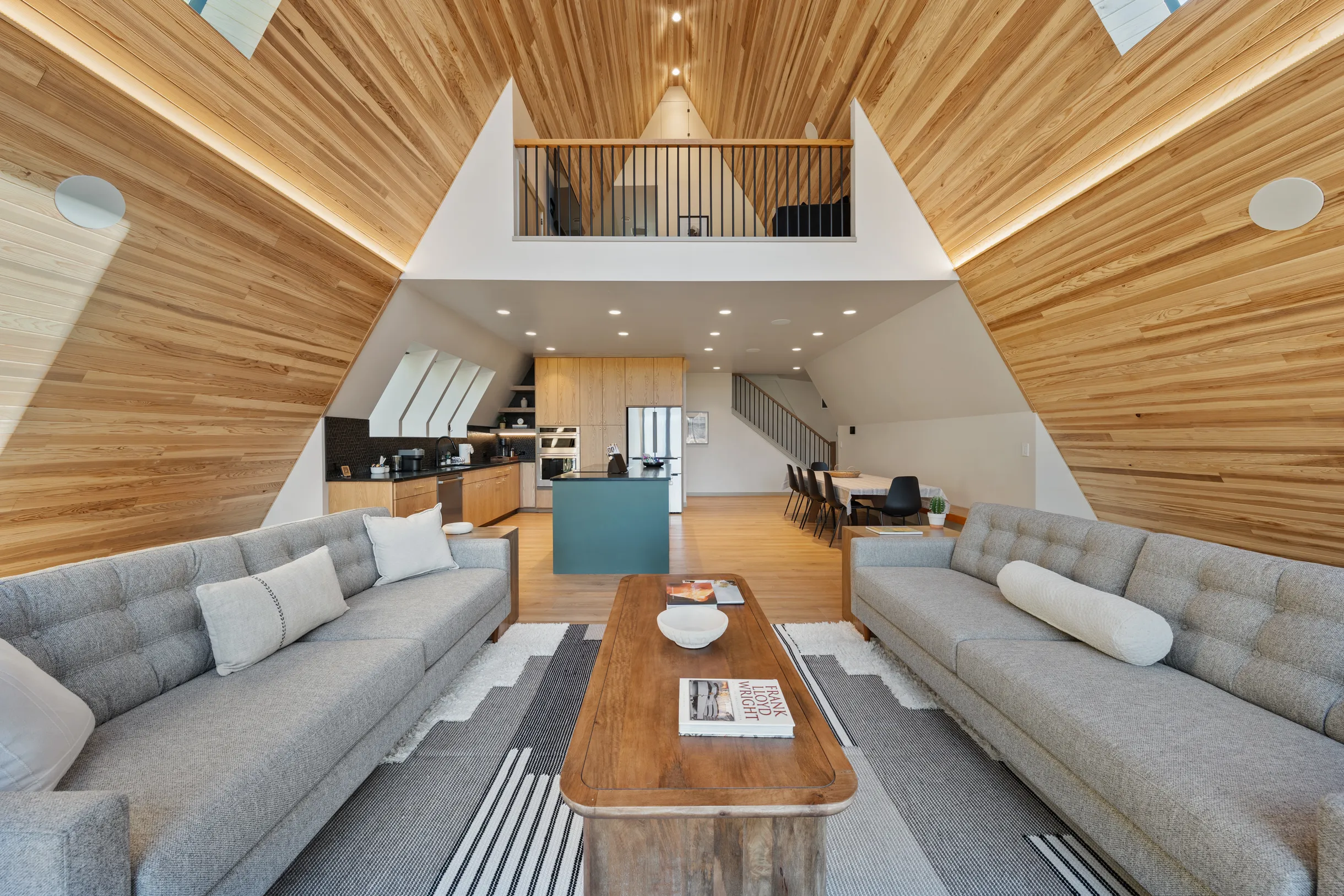 Wander Bend Retreat #53