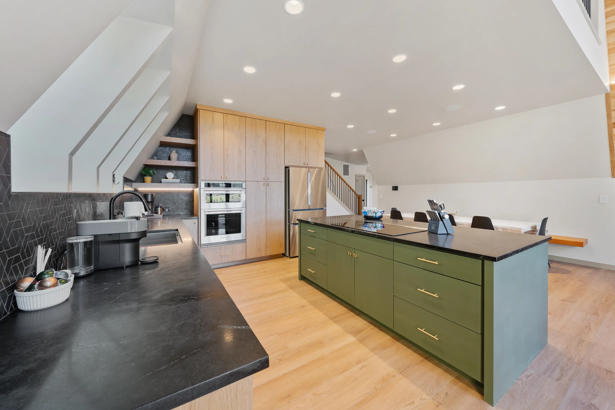 Wander Bend Retreat #40