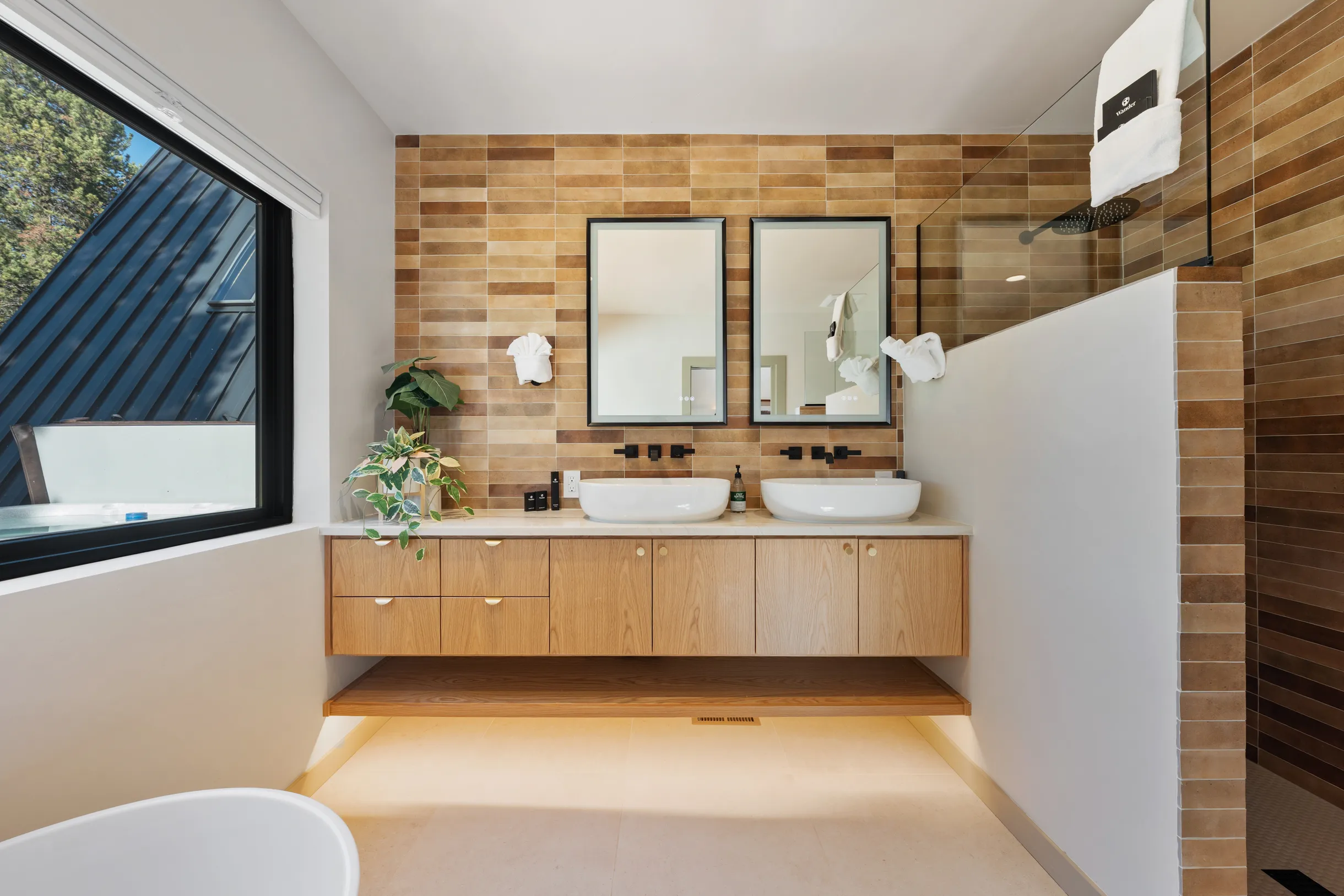 Wander Bend Retreat #28