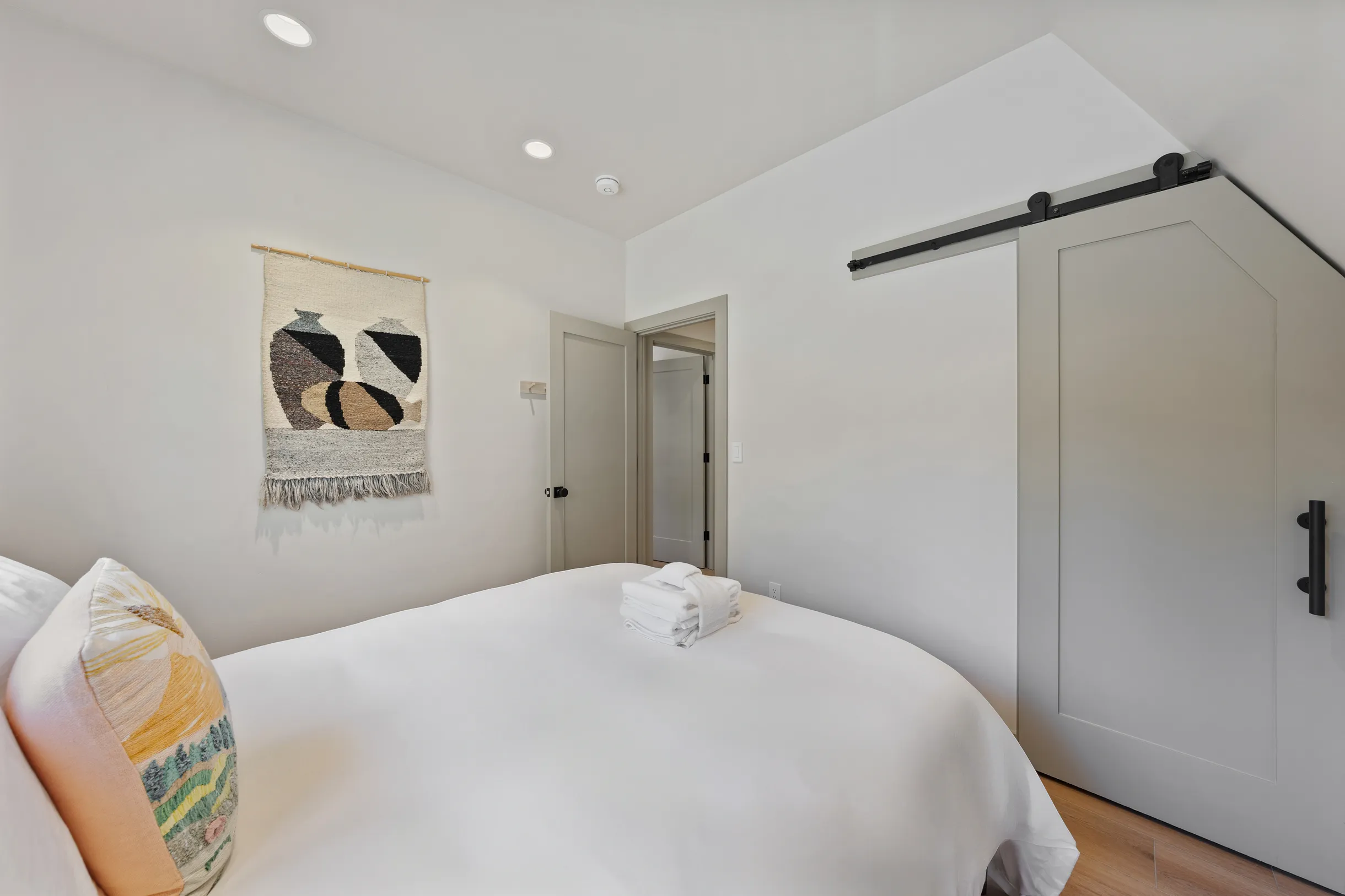 Wander Bend Retreat #60