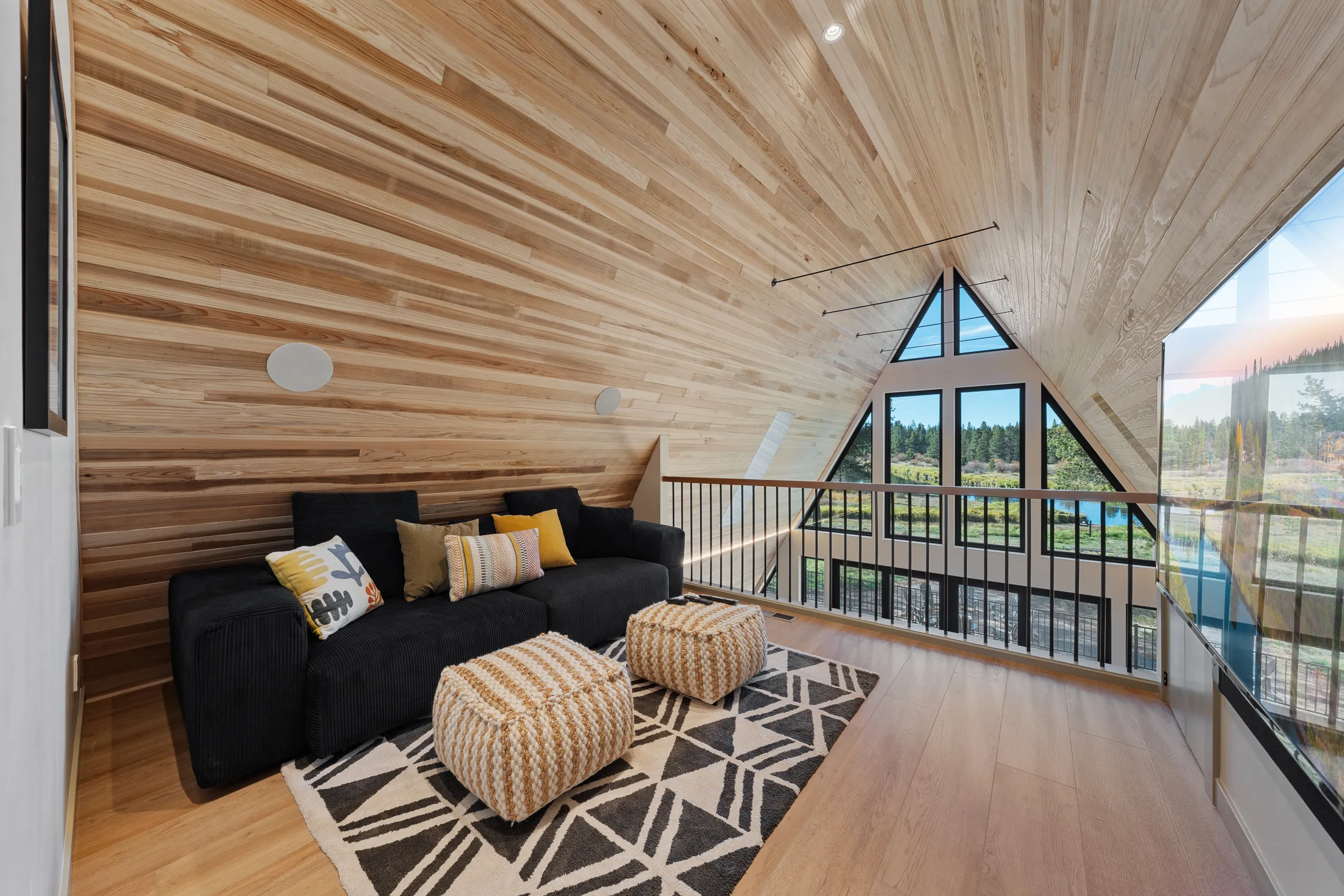 Wander Bend Retreat #93