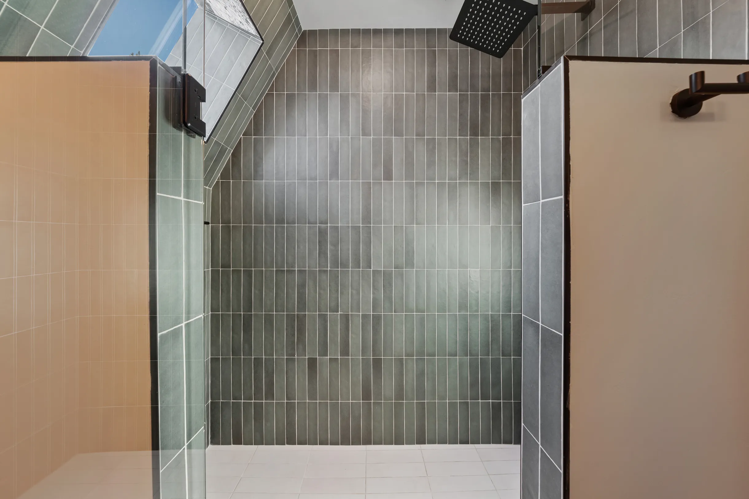 Wander Bend Retreat #73