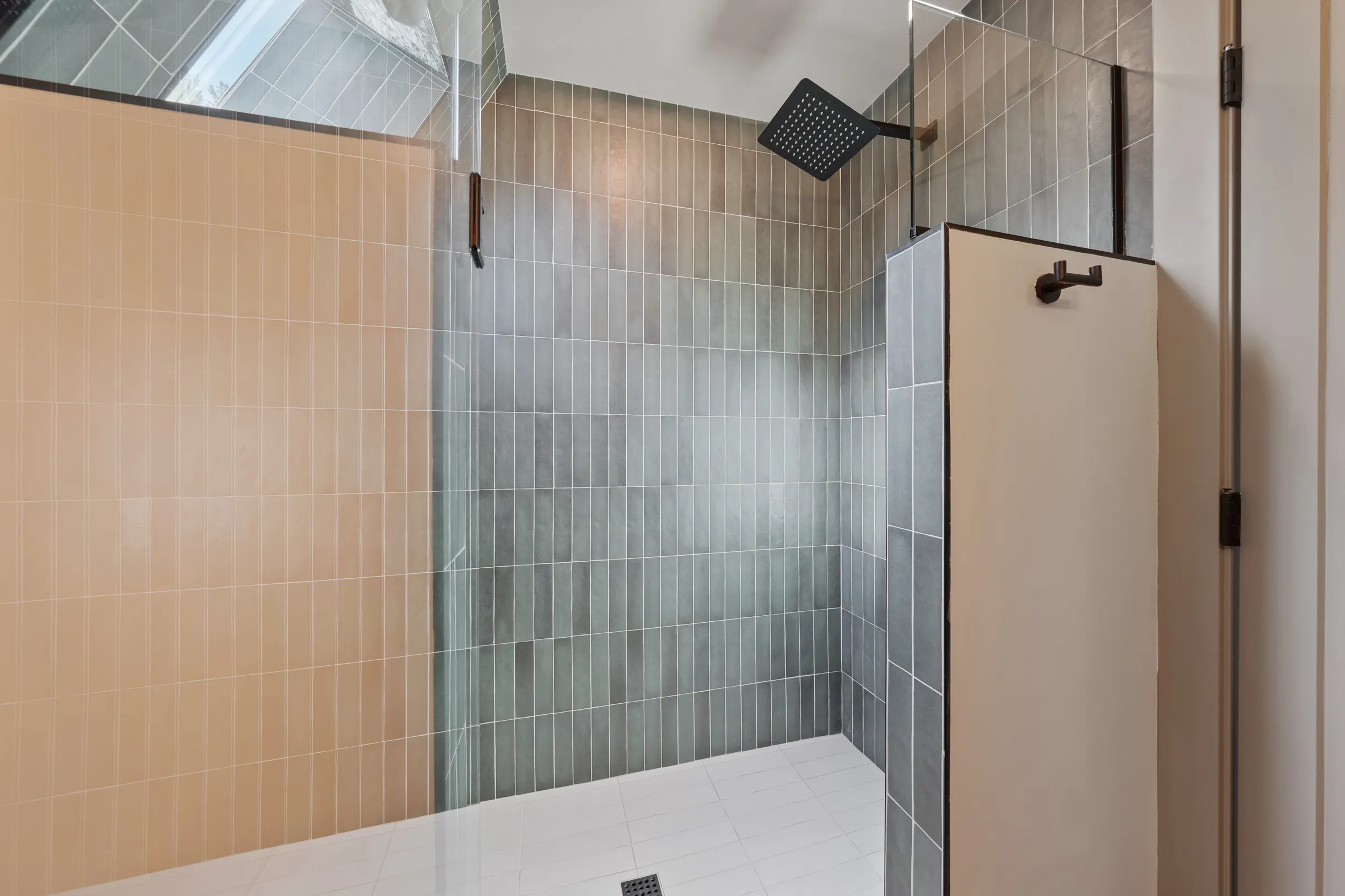 Wander Bend Retreat #83