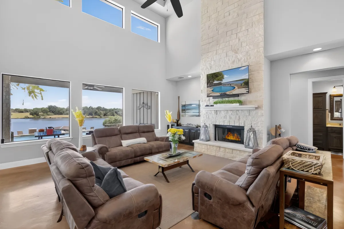 Wander Kingsland Haven