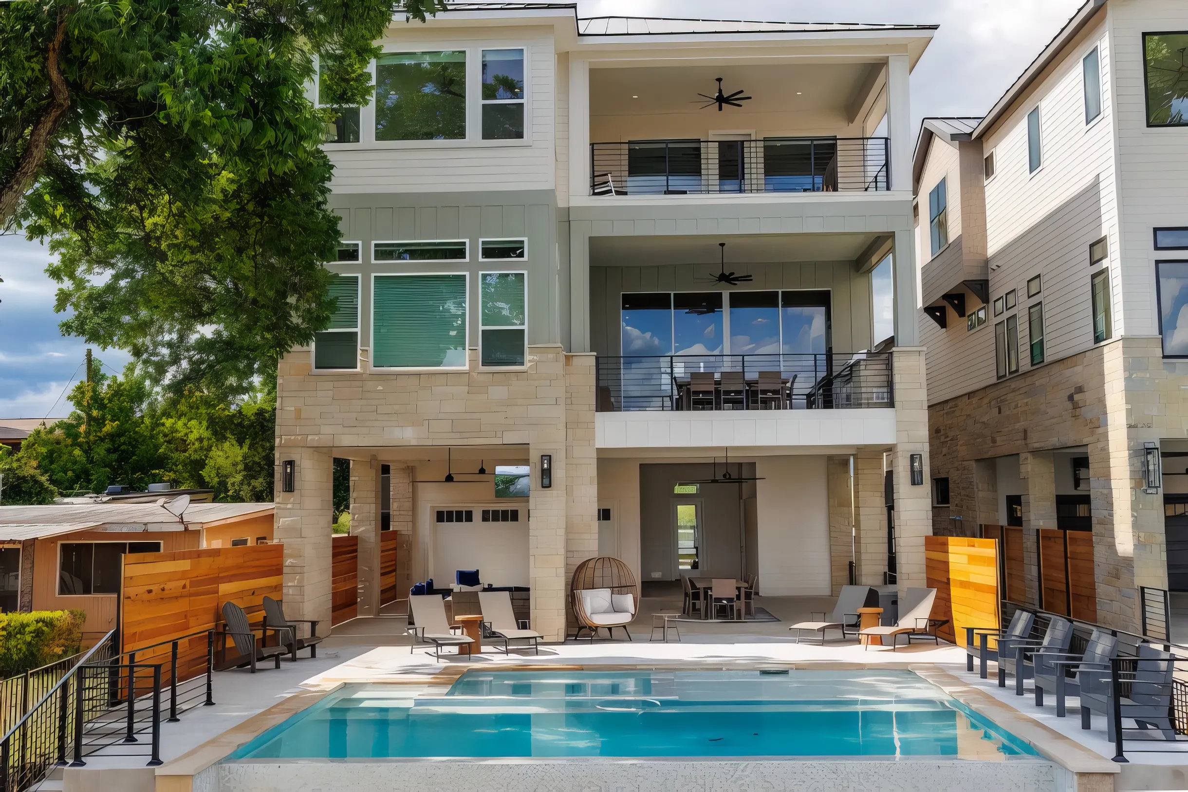 Wander Kingsland Estate