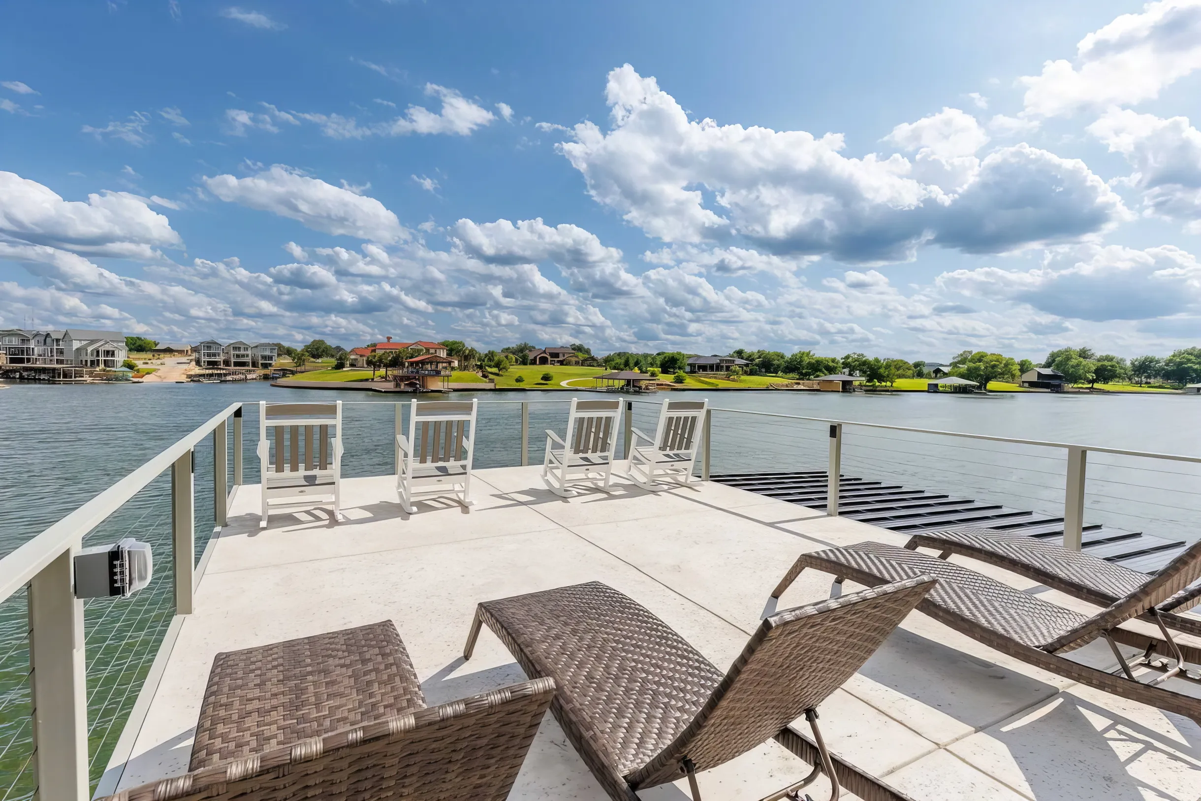 Wander Kingsland Estate #6