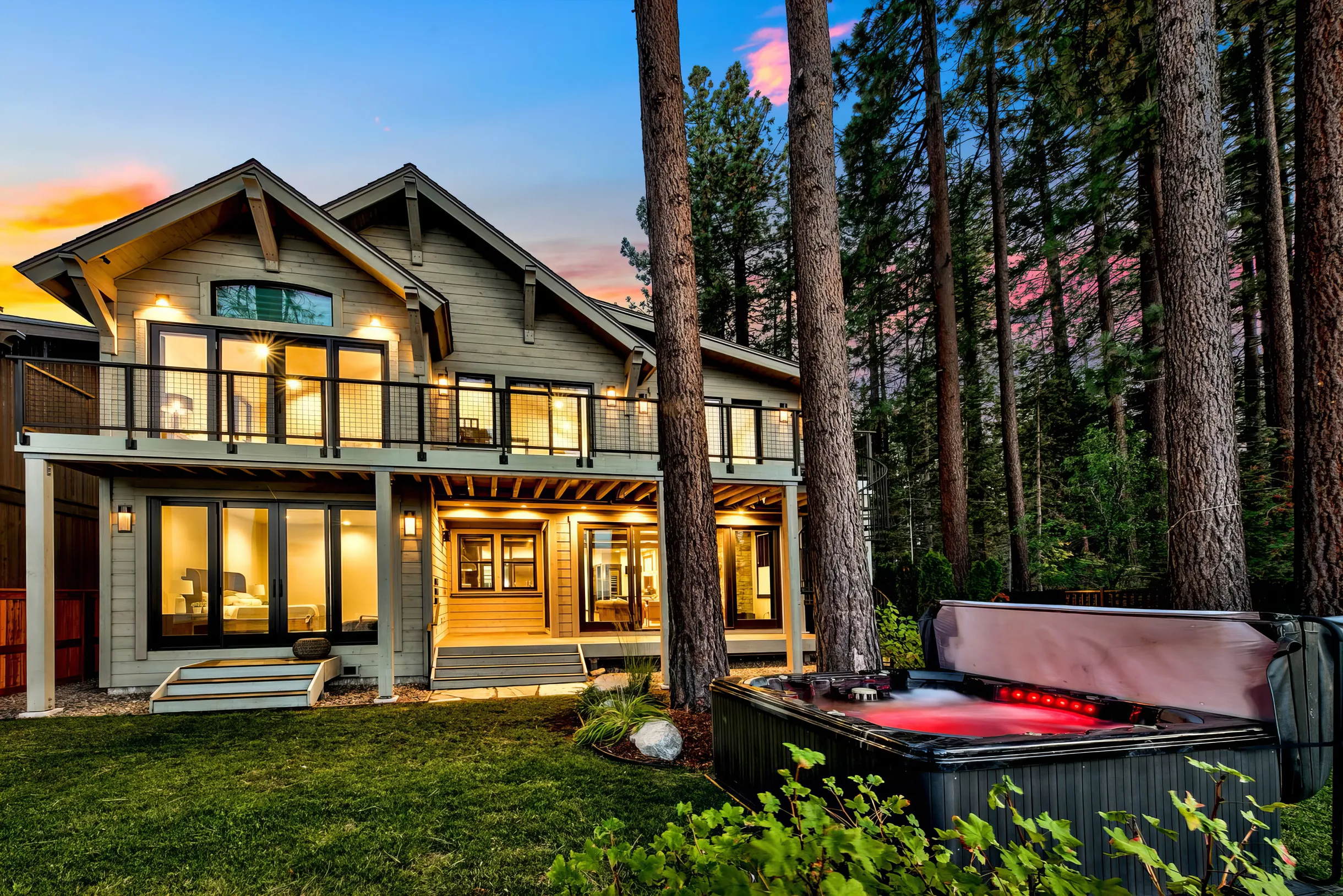 Lakefront South Lake Tahoe Luxury Villa LUXE03 #4