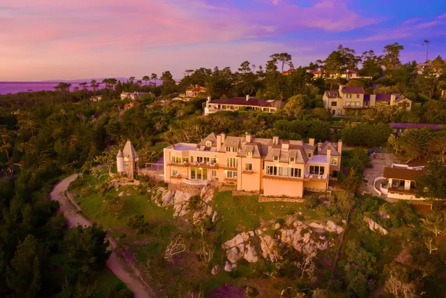 Wander Pebble Estate #5