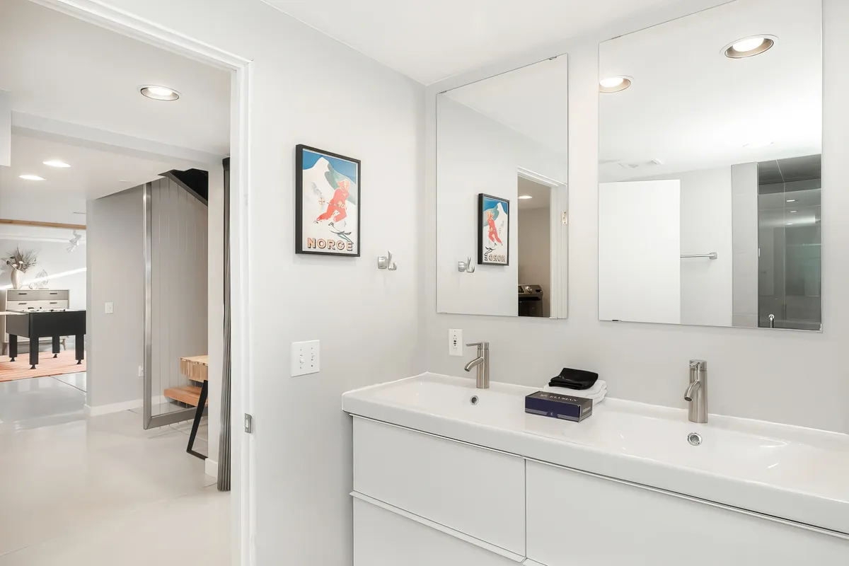 Wander Winter Park Riverfront