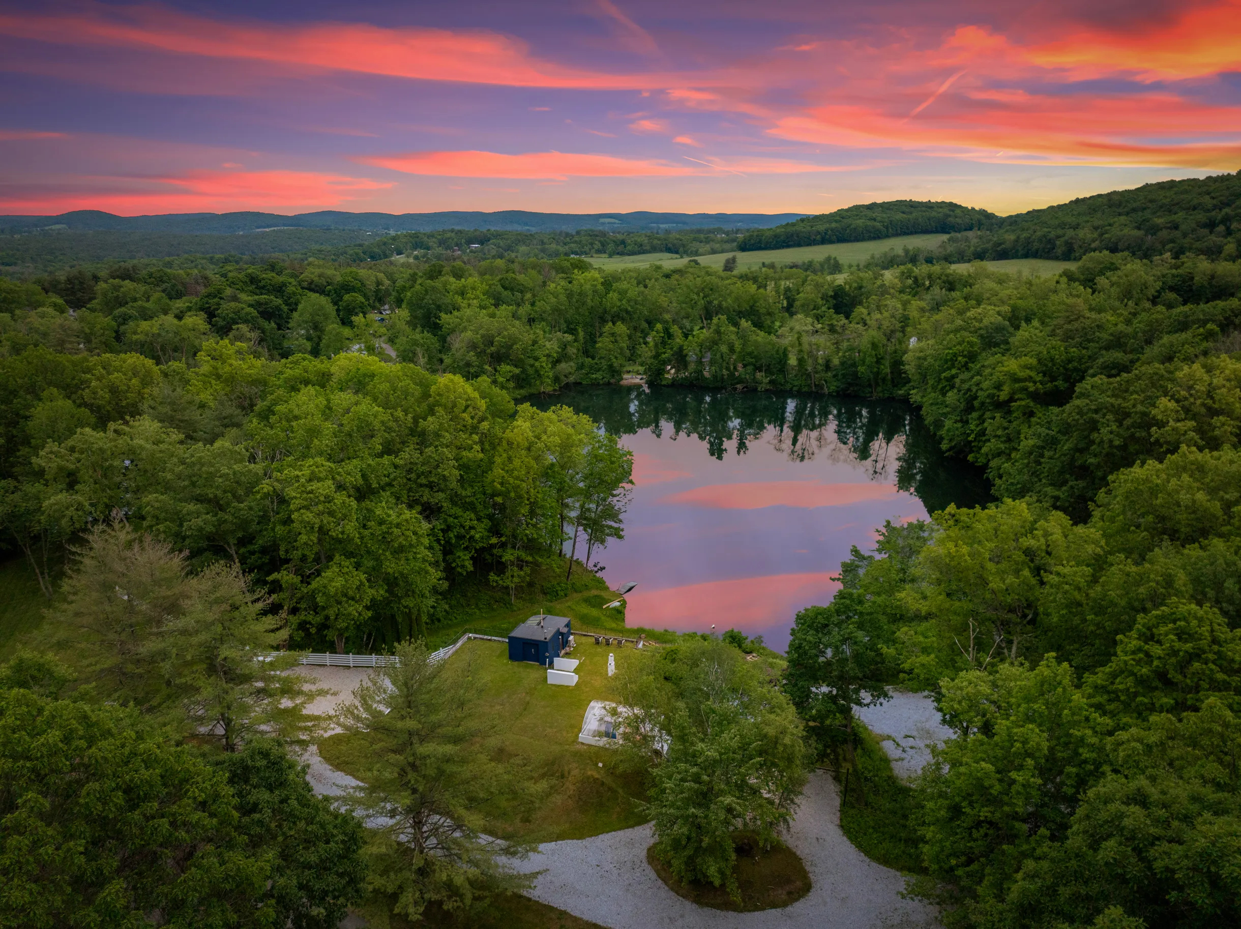 Wander Lakefront Retreat #55