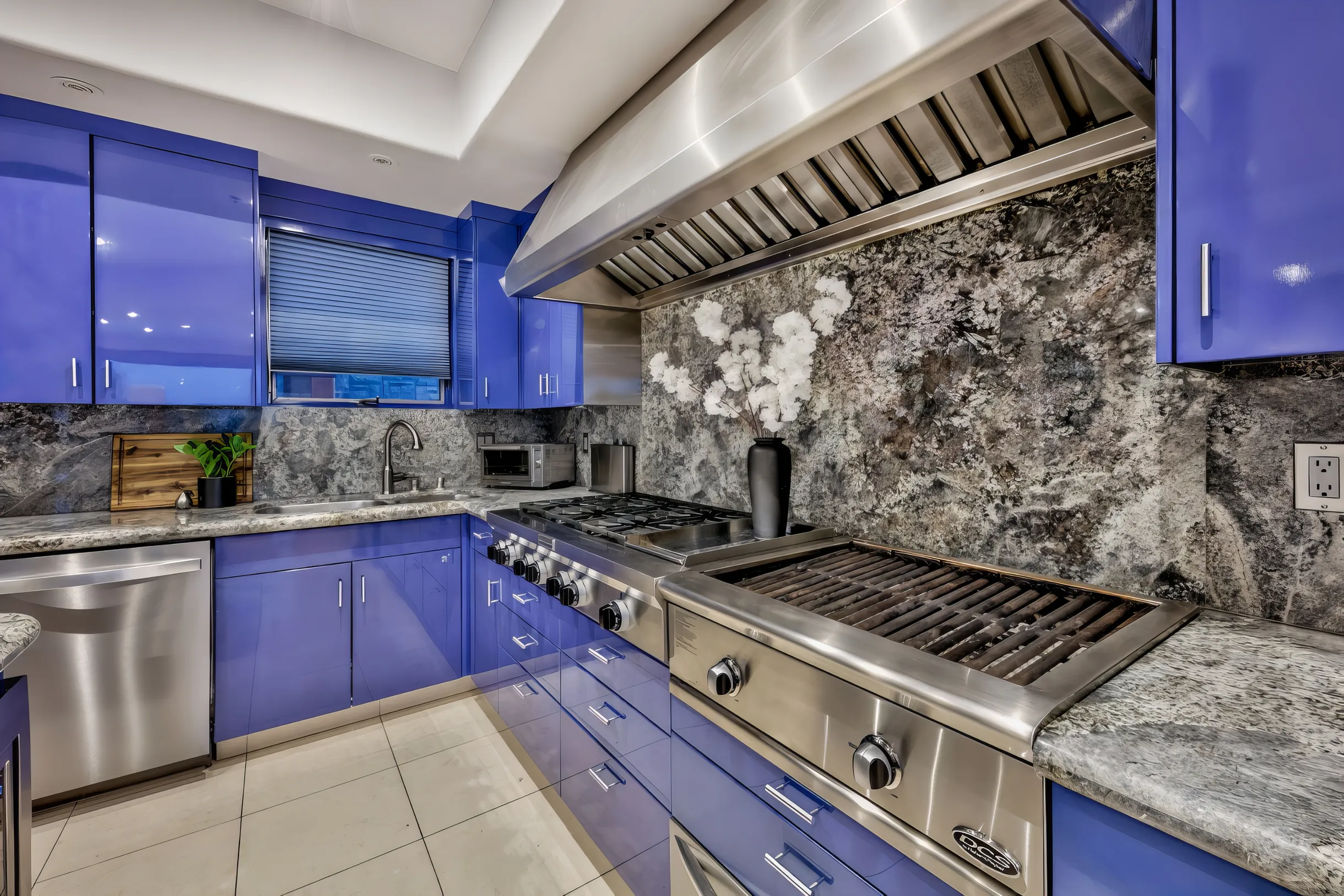 Luxe10 Bear Claw Estate Lakeview With Pool #29