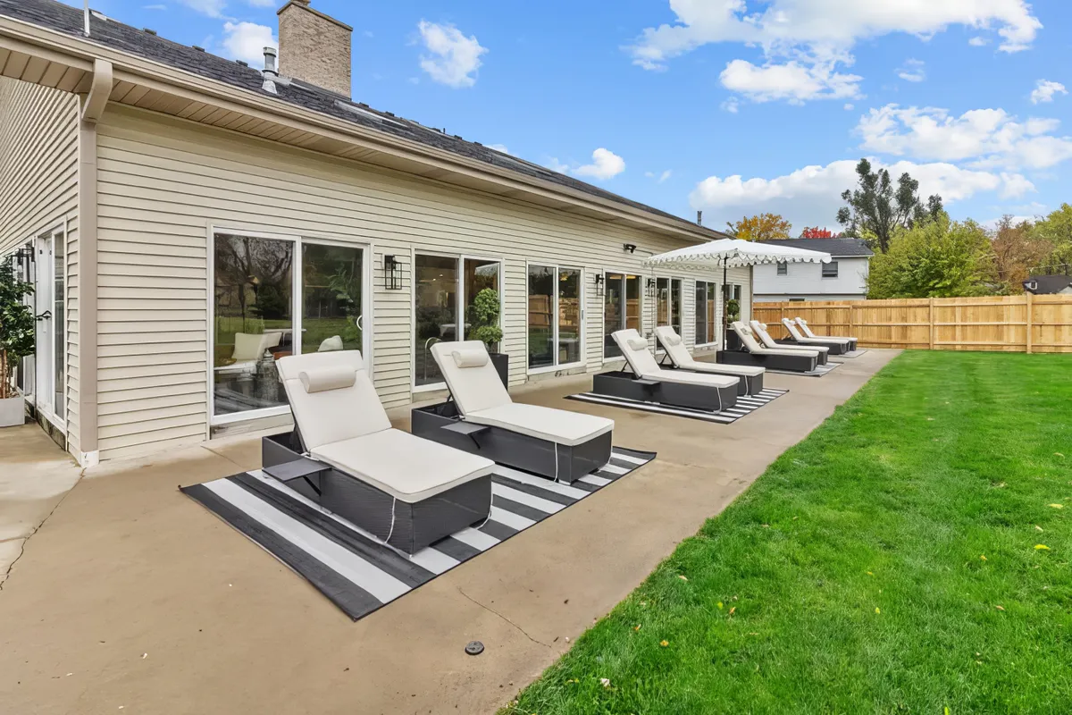 Wander Illinois Highwood #5