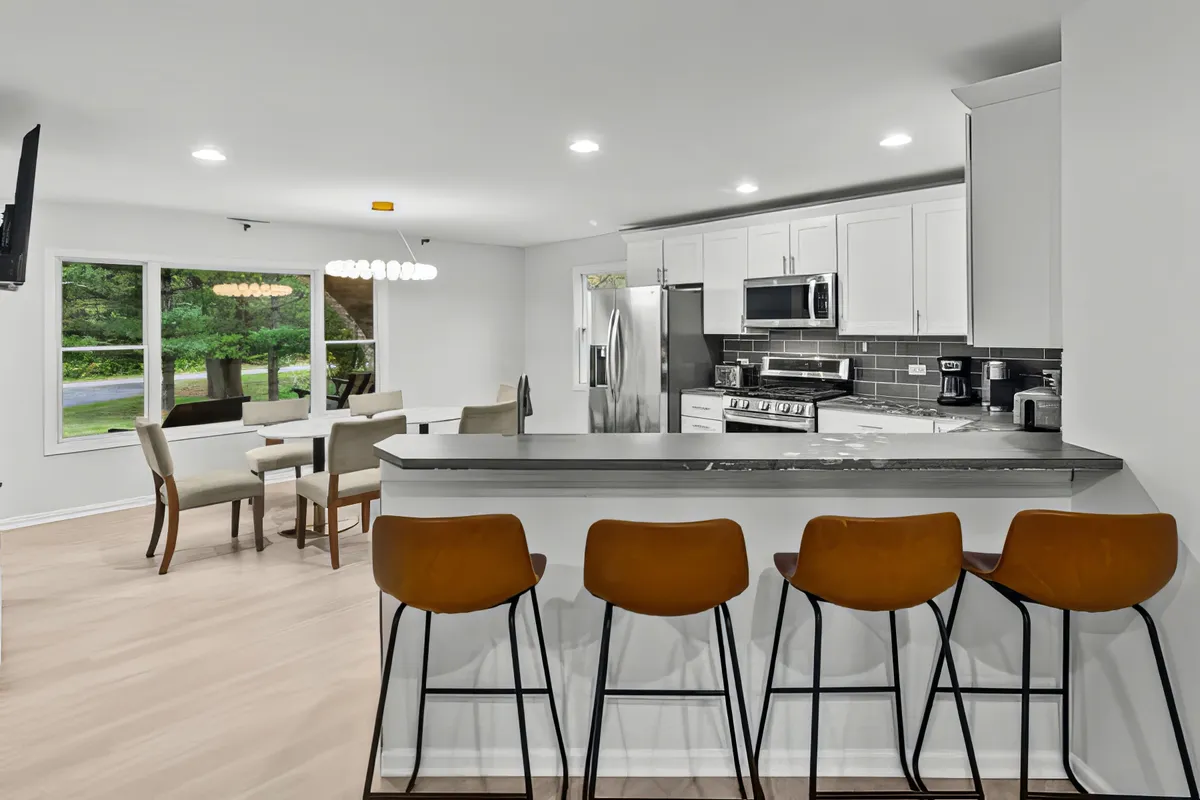 Wander Illinois Highwood