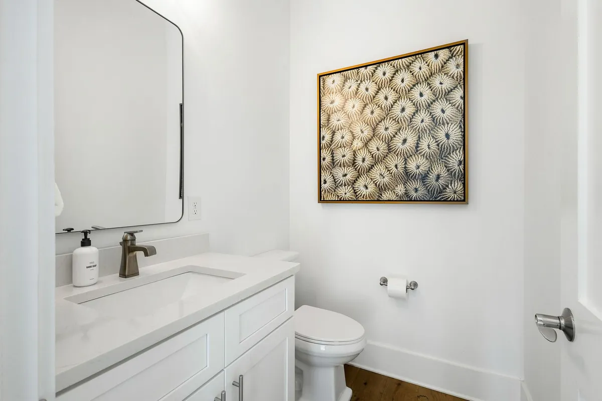 Wander Santa Rosa Sapphire