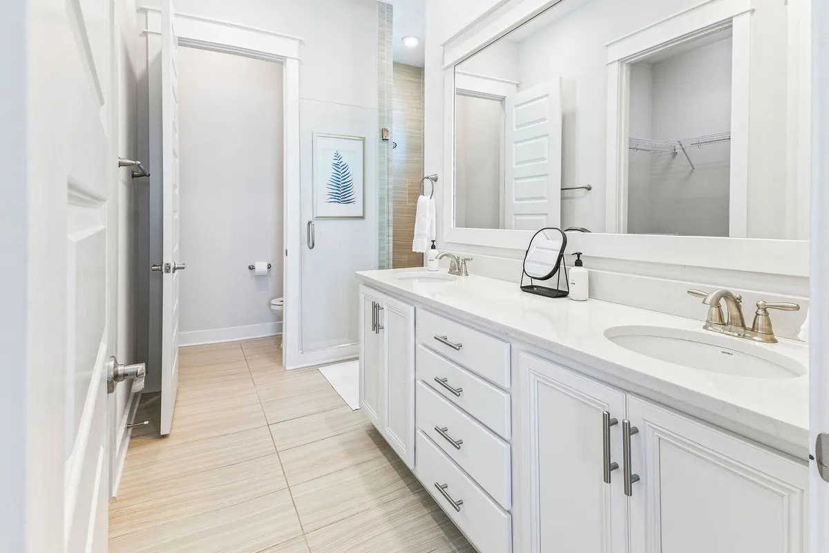 Wander Inlet Beach Zephyr