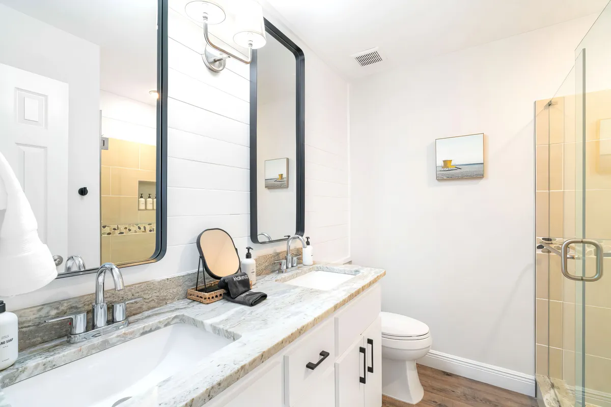 Wander Panama City Salty