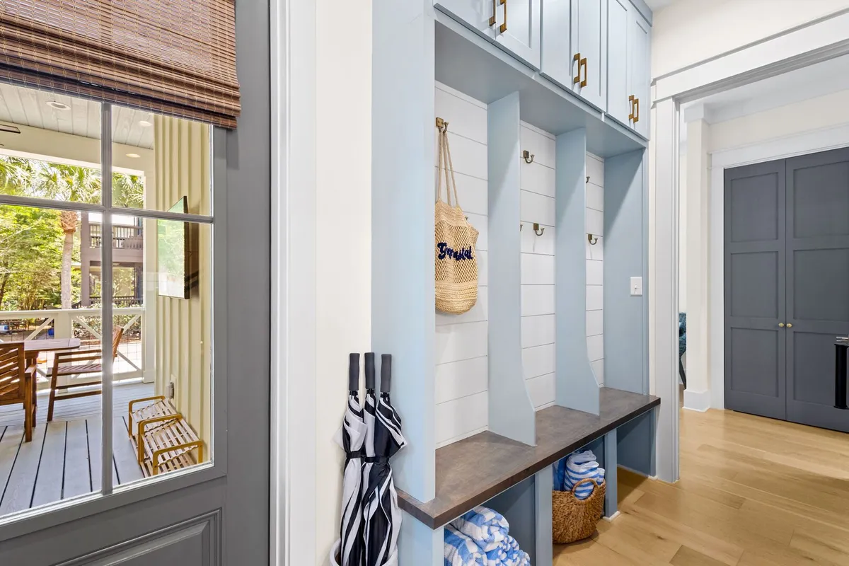 Wander Seacrest Sanctuary #11