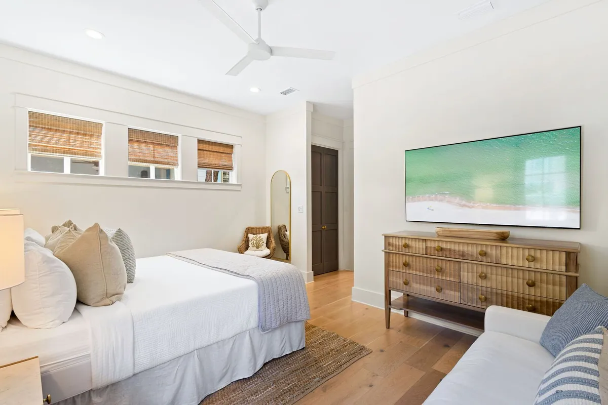 Wander Seacrest Sanctuary #44